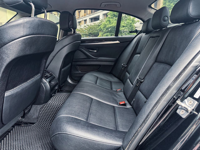 BMW寶馬 520D  第9張相片