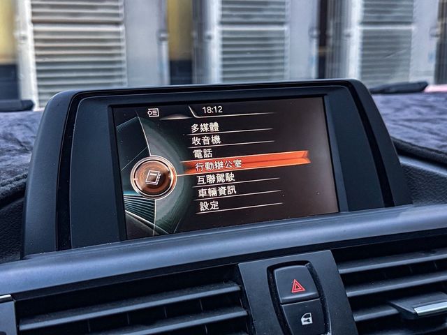 BMW寶馬 118  第10張相片
