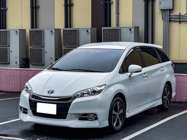 TOYOTA豐田 WISH  第1張相片