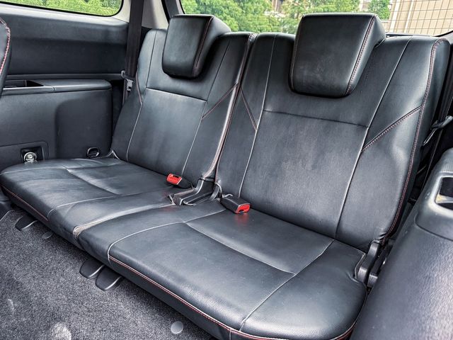 TOYOTA豐田 WISH  第8張相片
