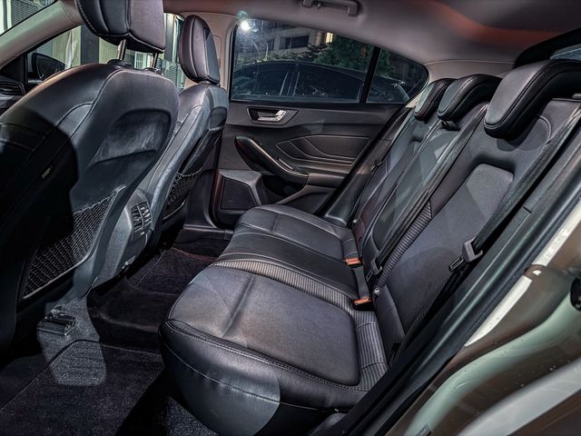 FORD福特 FOCUS  第8張相片