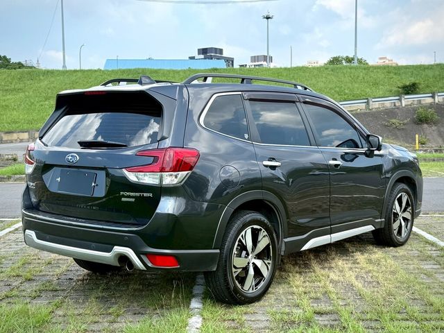 SUBARU速霸陸 FORESTER  第4張相片
