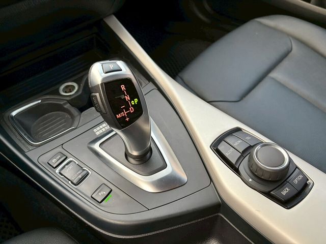 BMW寶馬 118I  第11張相片