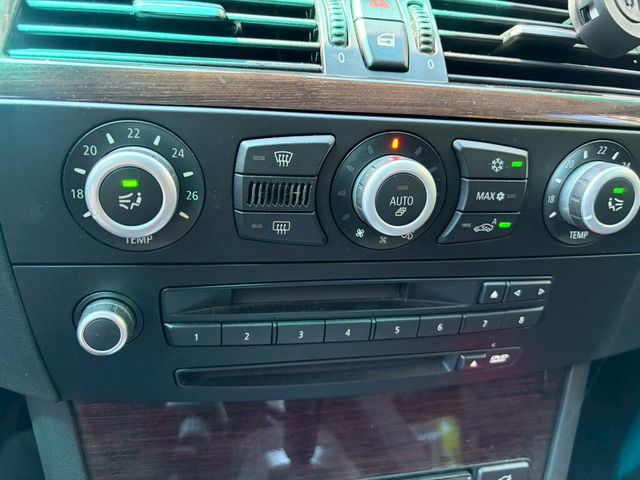 BMW寶馬 528I TOURING  第12張相片