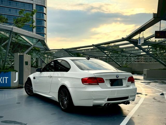 BMW寶馬 M3 COUPE  第2張相片