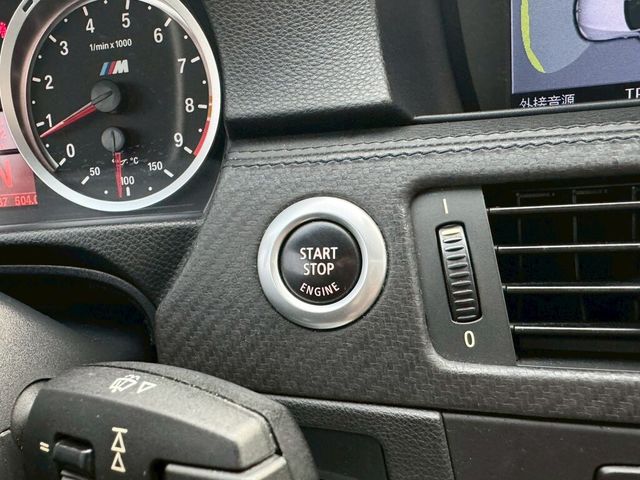 BMW寶馬 M3 COUPE  第12張相片