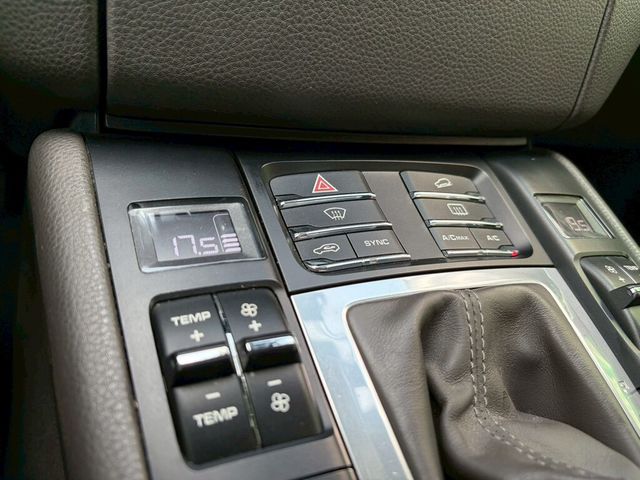 PORSCHE保時捷 MACAN  第15張相片