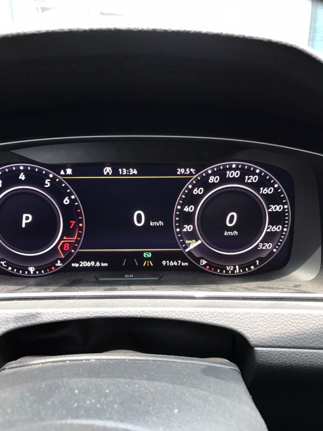 VOLKSWAGEN福斯 GOLF GTI  第5張相片