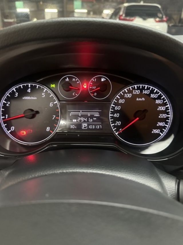 NISSAN日產 TIIDA  第9張相片