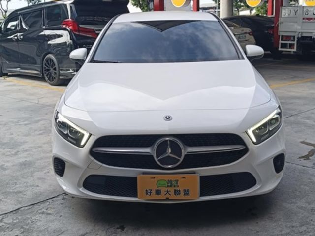 M-BENZ賓士 A180  第3張相片