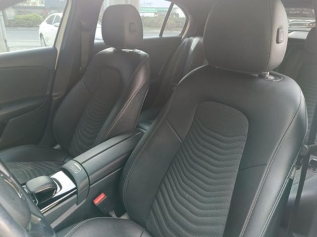 M-BENZ賓士 A180  第10張相片