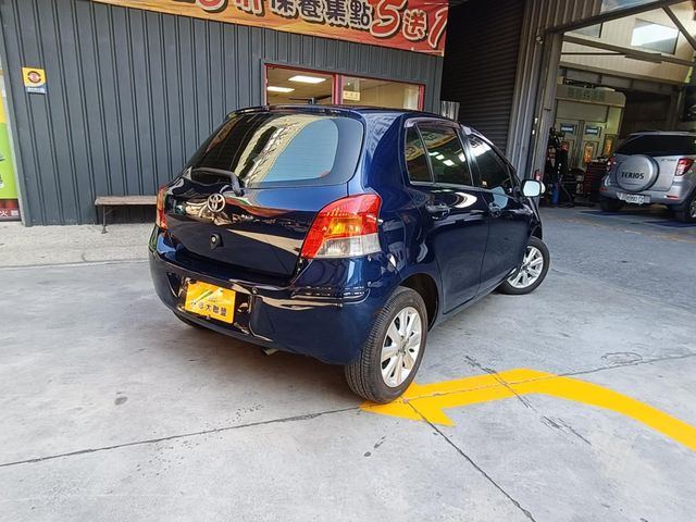 TOYOTA豐田 YARIS  第2張相片