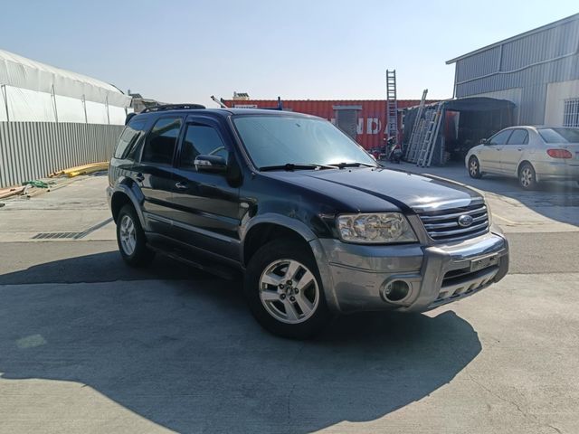 FORD福特 ESCAPE  第2張相片