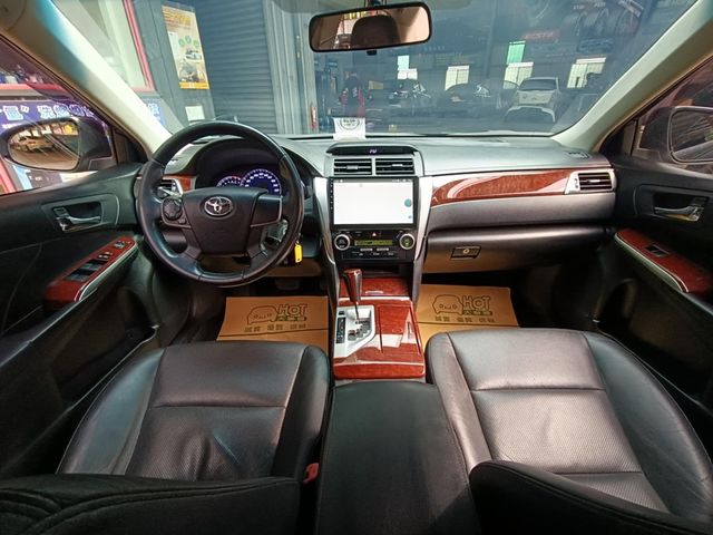 TOYOTA豐田 CAMRY  第7張相片