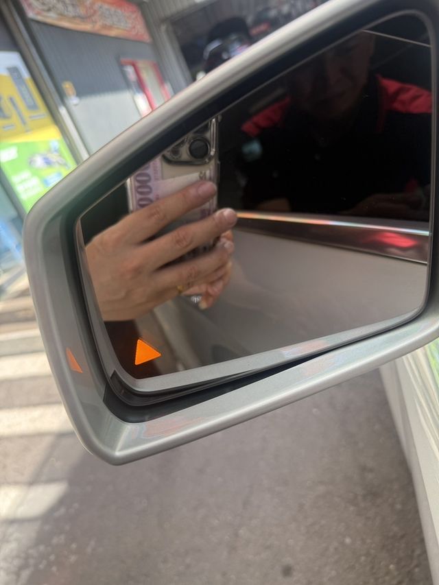 M-BENZ賓士 GLA250  第7張相片