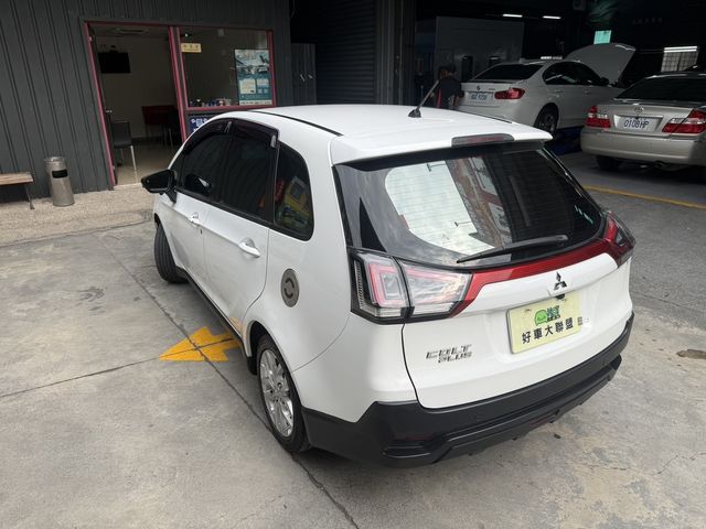 MITSUBISHI三菱 COLT PLUS  第4張相片