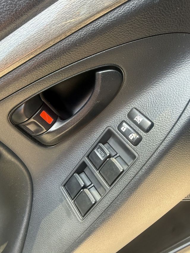 TOYOTA豐田 CAMRY  第8張相片