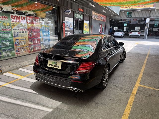 M-BENZ賓士 E200  第2張相片