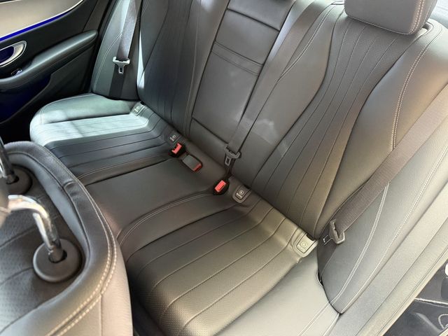 M-BENZ賓士 E200  第10張相片