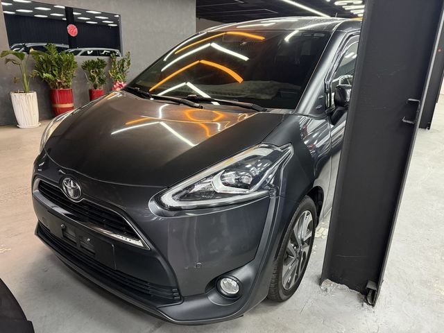 TOYOTA豐田 SIENTA  第2張相片