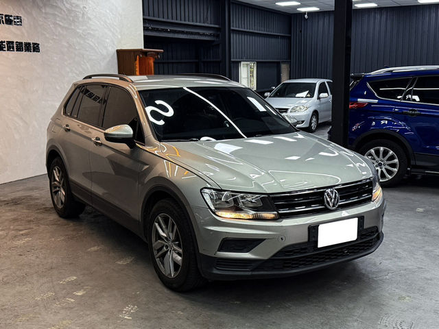 VOLKSWAGEN福斯 TIGUAN  第1張相片