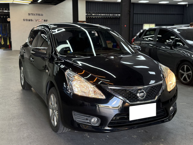 NISSAN日產 TIIDA  第3張相片