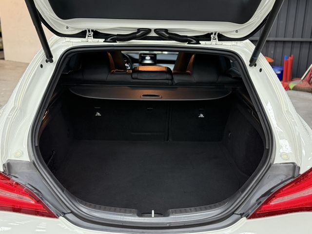M-BENZ賓士 CLA250 SHOOTING BRAKE  第7張相片