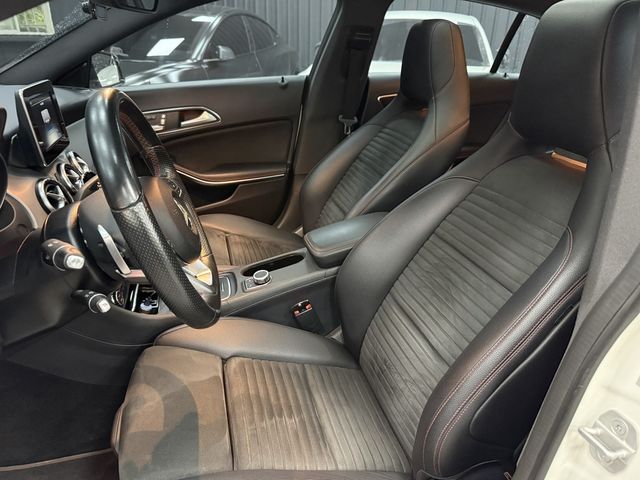 M-BENZ賓士 CLA250 SHOOTING BRAKE  第13張相片