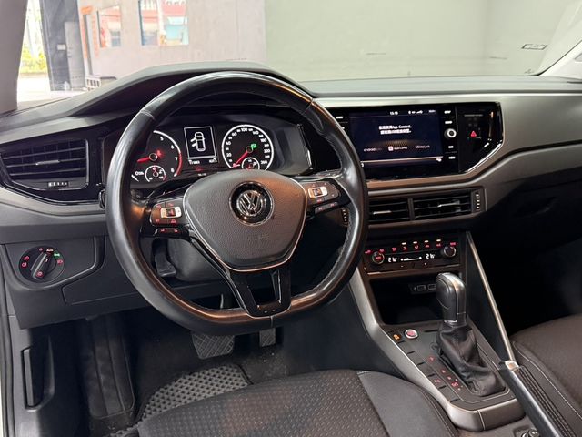 VOLKSWAGEN福斯 POLO  第5張相片