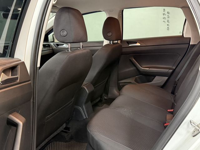 VOLKSWAGEN福斯 POLO  第8張相片