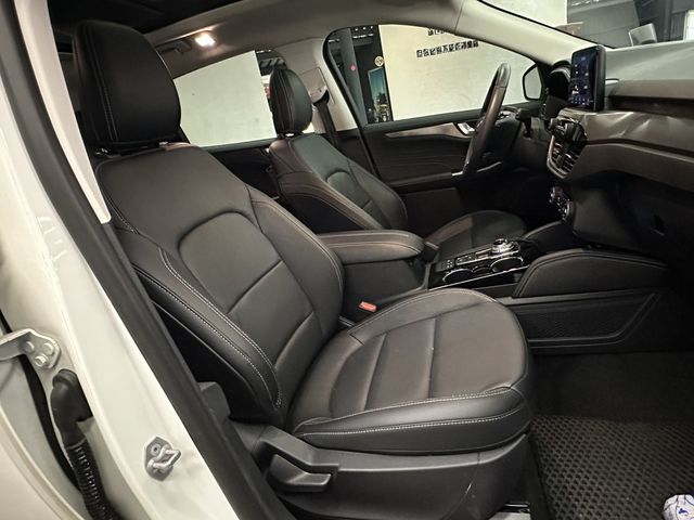 FORD福特 KUGA  第5張相片