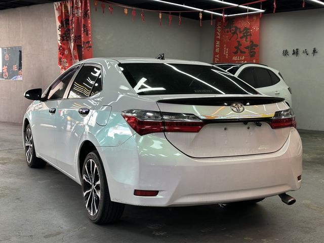 TOYOTA豐田 ALTIS  第6張相片