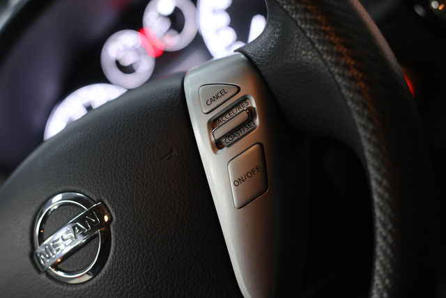 NISSAN日產 TIIDA  第4張相片