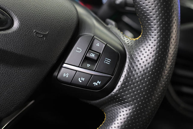 FORD福特 FOCUS  第10張相片