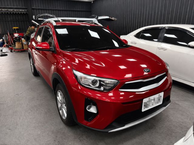 KIA起亞 STONIC  第1張相片