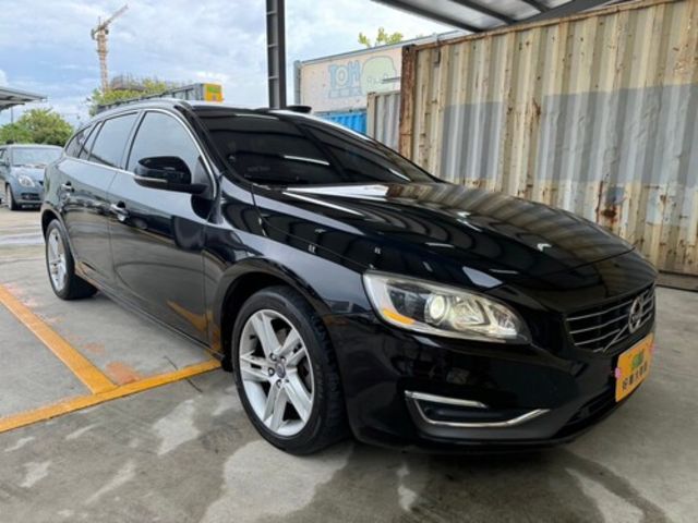 VOLVO富豪 V60  第3張相片