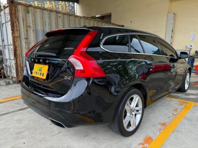 VOLVO富豪 V60  第5張相片