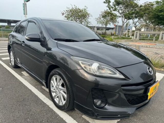 MAZDA馬自達 MAZDA 3  第2張相片