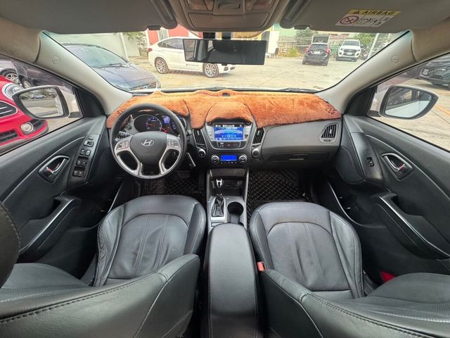 HYUNDAI現代 IX35  第9張相片