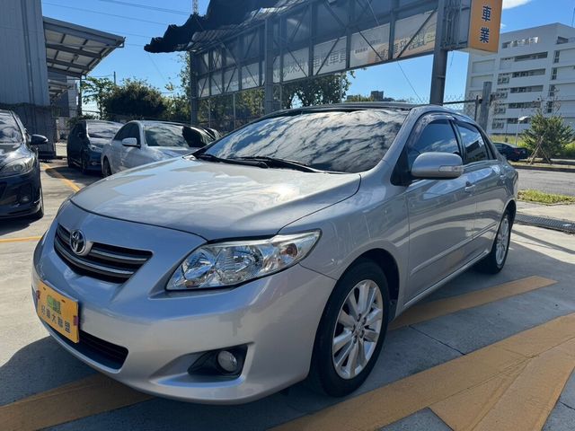 TOYOTA豐田 ALTIS  第1張相片
