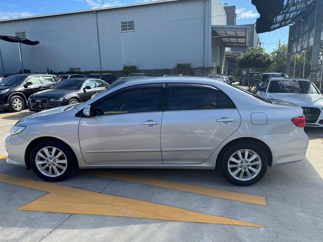 TOYOTA豐田 ALTIS  第8張相片
