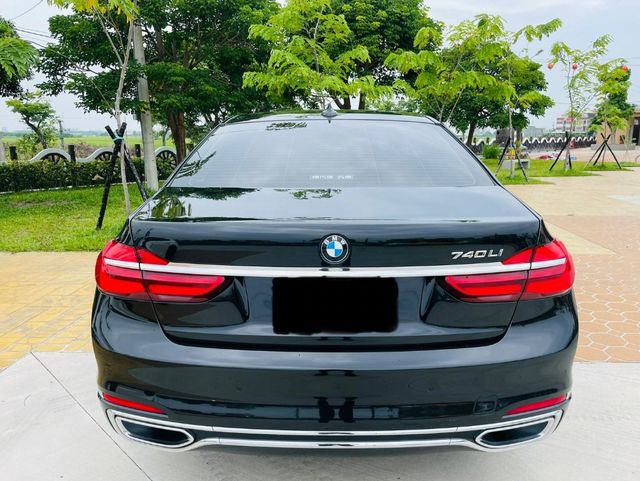 BMW寶馬 740LI  第4張相片