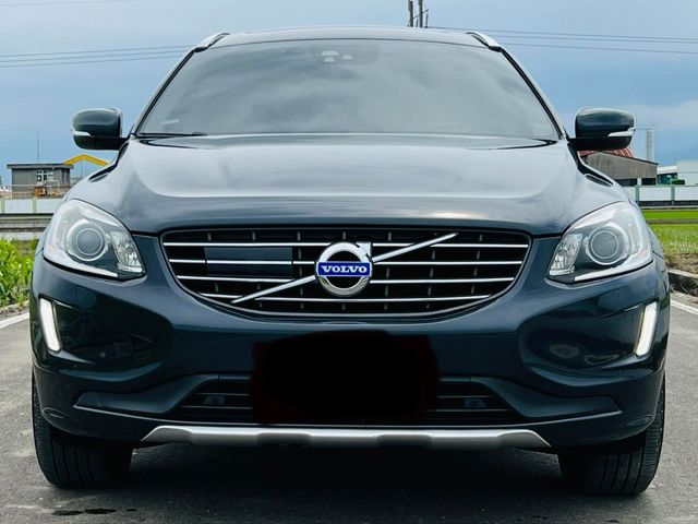 VOLVO富豪 XC60  第3張相片