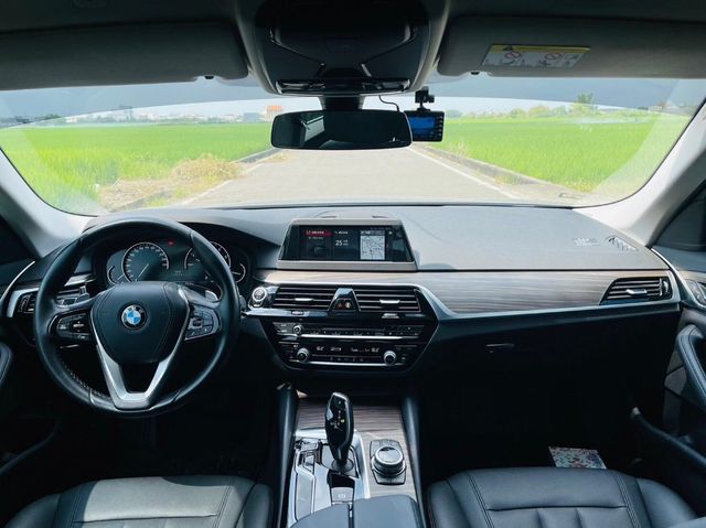 BMW寶馬 520I  第5張相片