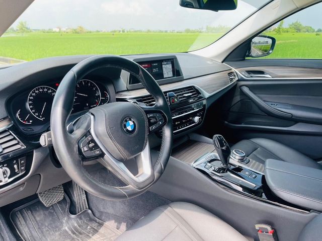 BMW寶馬 520I  第6張相片
