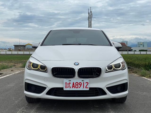 BMW寶馬 218D  第3張相片
