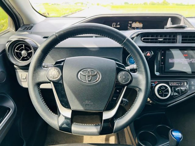 TOYOTA豐田 PRIUS C  第6張相片