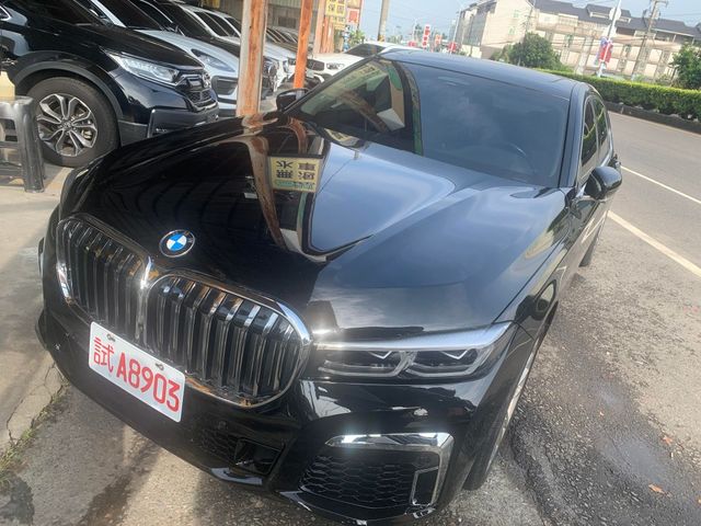 BMW寶馬 750LI  第1張相片