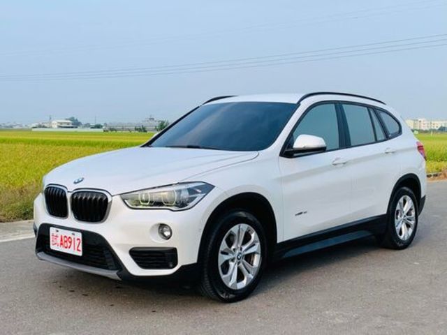 BMW寶馬 X1  第1張相片