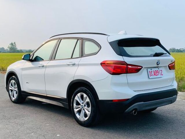 BMW寶馬 X1  第2張相片